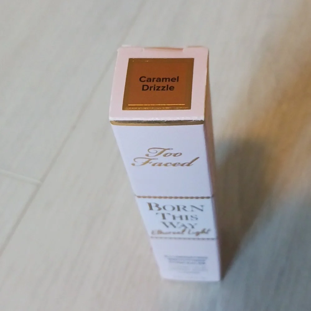 NWT - Too Faced Born This Way Ethereal Light Illuminating Smoothing Concealer - Picture 4 of 4